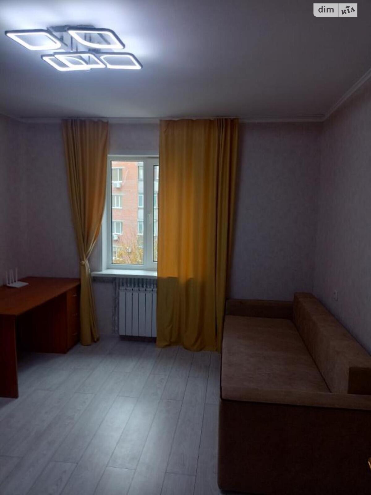 однокомнатная квартира в Полтаве, район Шевченковский (Октябрьский), на ул. Андриевского Виктора в аренду на долгий срок помесячно фото 1