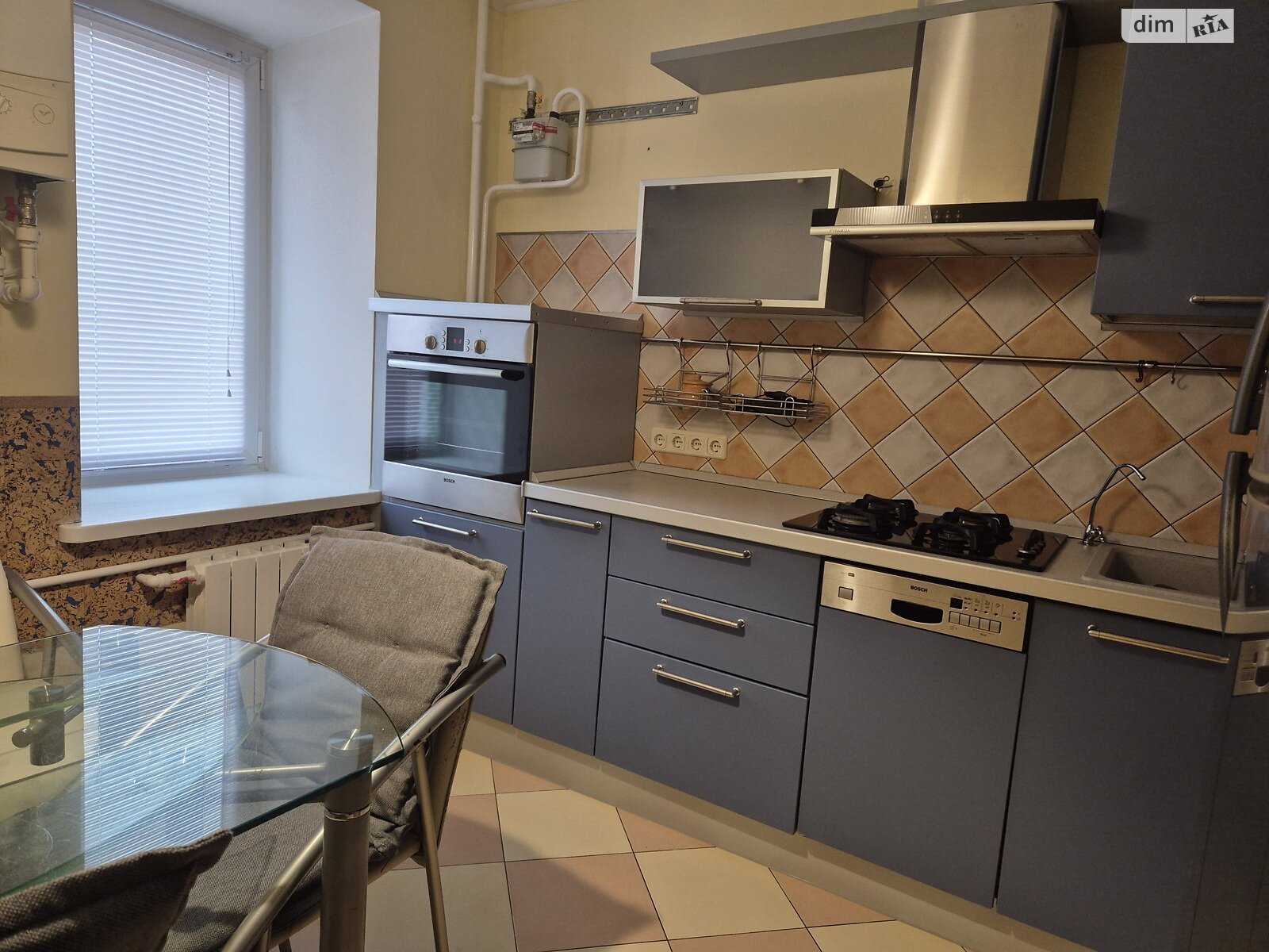 двокімнатна квартира в Полтаві, район Шевченківський (Жовтневий), на пров. Кустарний в довготривалу оренду помісячно фото 1 двокімнатна квартира в Полтаві, район Шевченківський (Жовтневий), на пров. Кустарний в довготривалу оренду помісячно фото 1