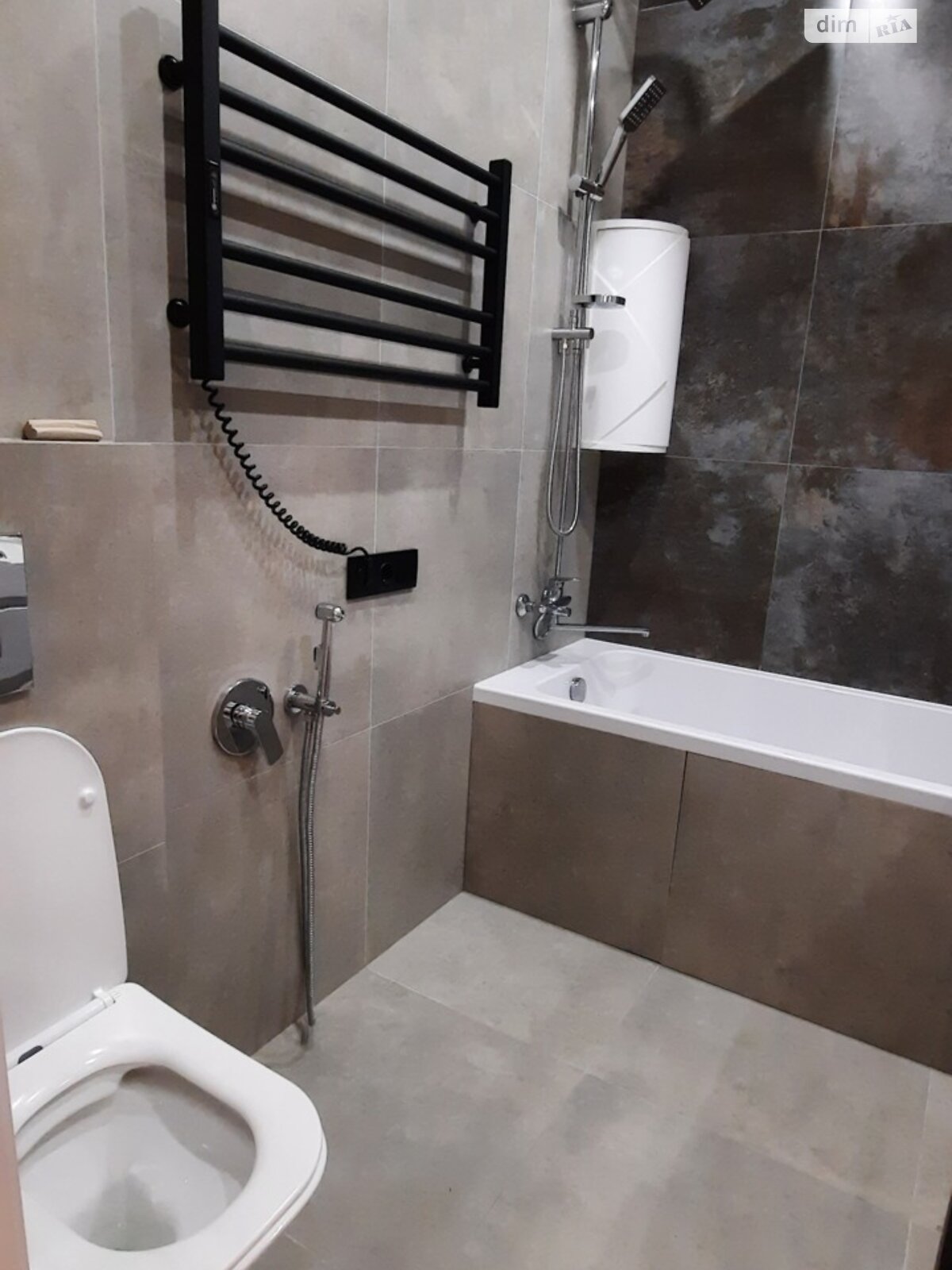 однокімнатна квартира в Полтаві, район Центр, на вул. Григорія Левченка 2 в довготривалу оренду помісячно фото 1 однокімнатна квартира в Полтаві, район Центр, на вул. Григорія Левченка 2 в довготривалу оренду помісячно фото 1