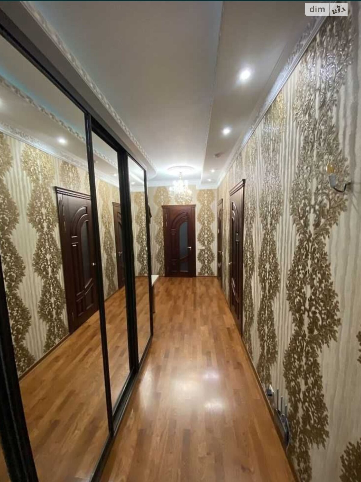 двокімнатна квартира в Полтаві, район Центр, на вул. Конституції 13 в довготривалу оренду помісячно фото 1