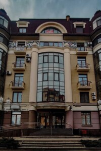 двокімнатна квартира в Полтаві, район Центр, на вул. Конституції 13 в довготривалу оренду помісячно фото 2