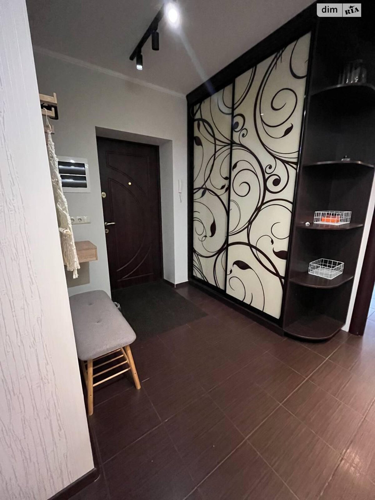 двокімнатна квартира в Полтаві, район Центр, на вул. Котляревського в довготривалу оренду помісячно фото 1 двокімнатна квартира в Полтаві, район Центр, на вул. Котляревського в довготривалу оренду помісячно фото 1