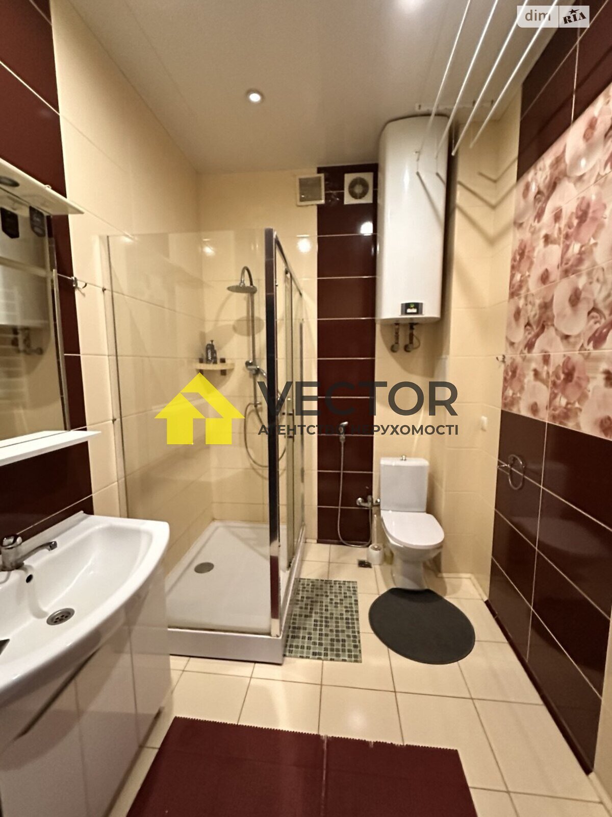 двухкомнатная квартира в Полтаве, район Центр, на ул. Соборности в аренду на долгий срок помесячно фото 1