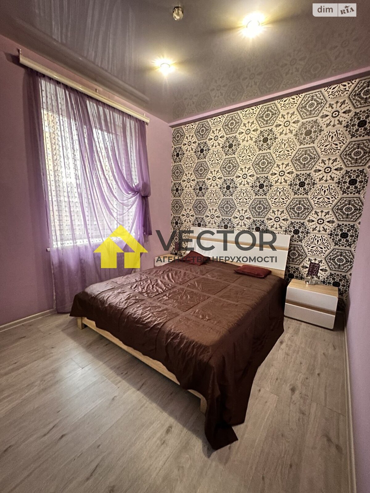 двухкомнатная квартира в Полтаве, район Центр, на ул. Соборности в аренду на долгий срок помесячно фото 1