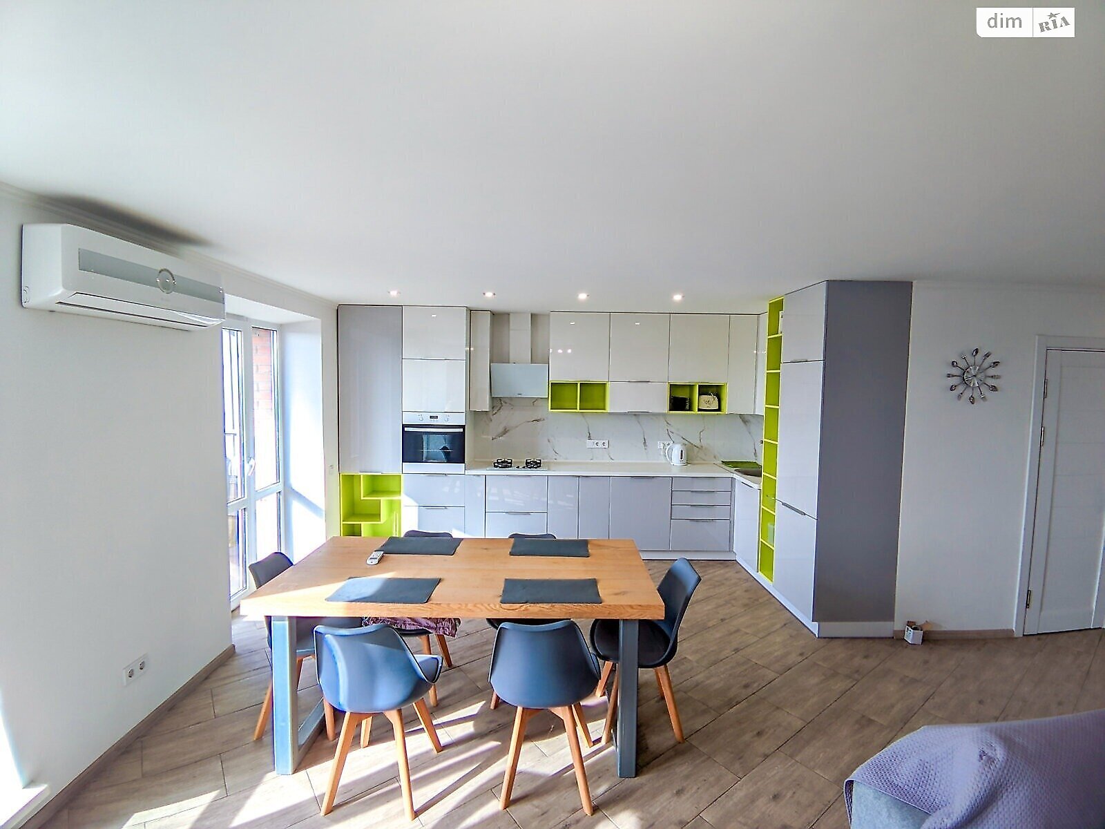 двухкомнатная квартира в Полтаве, район Центр, на ул. Украинской Повстанской Армии 36А в аренду на долгий срок помесячно фото 1 двухкомнатная квартира в Полтаве, район Центр, на ул. Украинской Повстанской Армии 36А в аренду на долгий срок помесячно фото 1