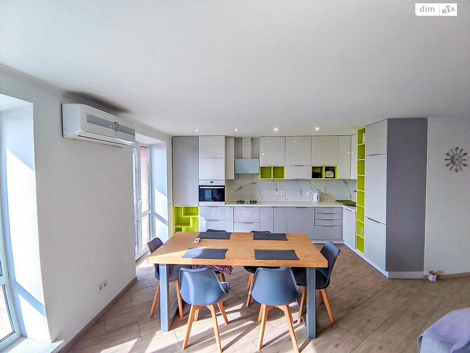 двухкомнатная квартира в Полтаве, район Центр, на ул. Украинской Повстанской Армии 36А в аренду на долгий срок помесячно фото 1 двухкомнатная квартира в Полтаве, район Центр, на ул. Украинской Повстанской Армии 36А в аренду на долгий срок помесячно фото 1