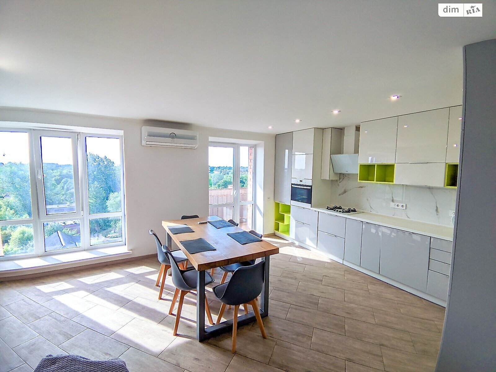 двухкомнатная квартира в Полтаве, район Центр, на ул. Украинской Повстанской Армии 36А в аренду на долгий срок помесячно фото 1 двухкомнатная квартира в Полтаве, район Центр, на ул. Украинской Повстанской Армии 36А в аренду на долгий срок помесячно фото 1