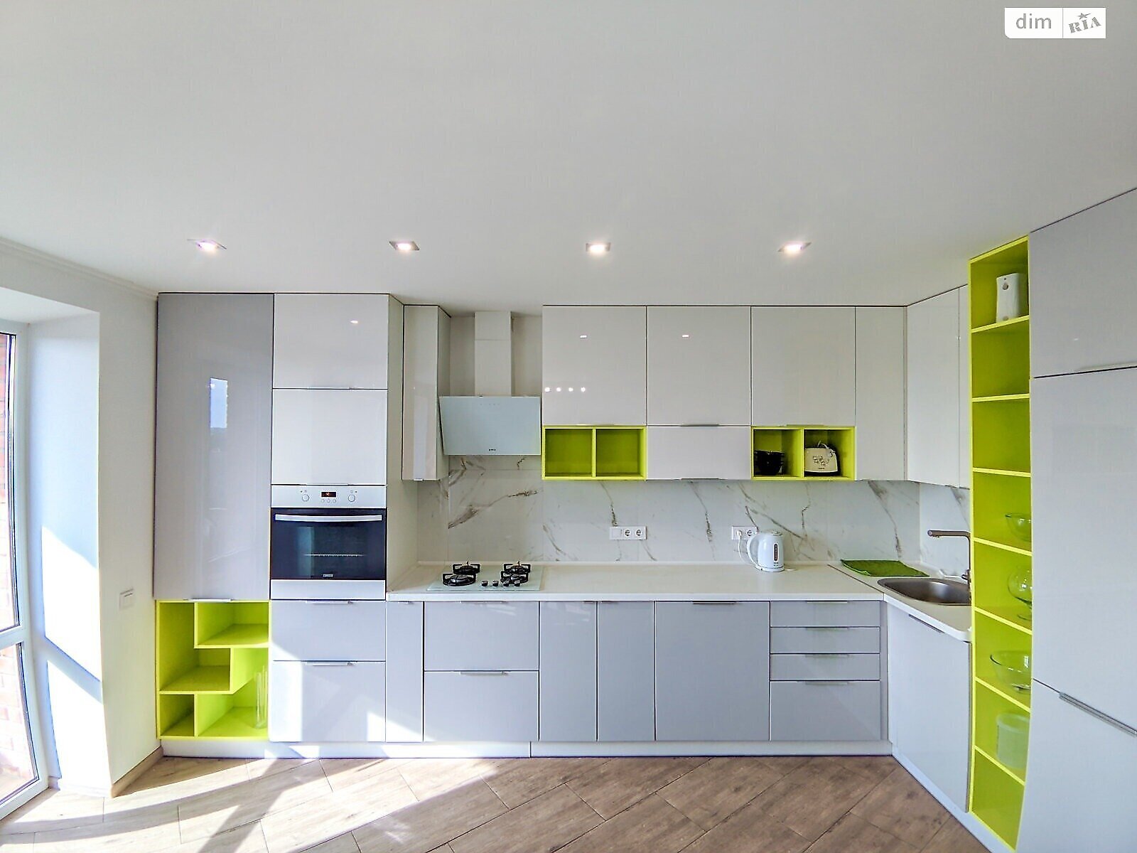 двухкомнатная квартира в Полтаве, район Центр, на ул. Украинской Повстанской Армии 36А в аренду на долгий срок помесячно фото 1 двухкомнатная квартира в Полтаве, район Центр, на ул. Украинской Повстанской Армии 36А в аренду на долгий срок помесячно фото 1