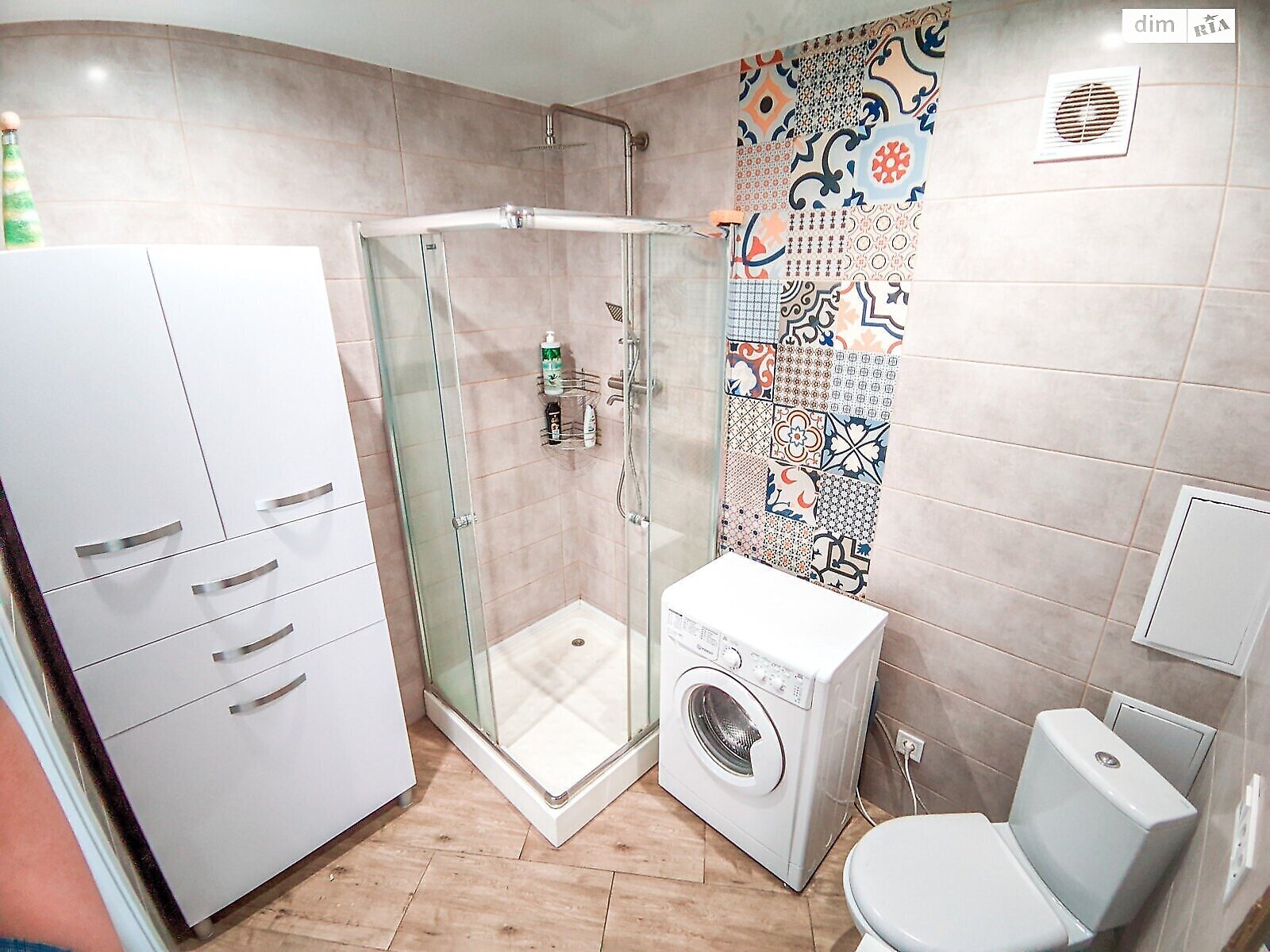 двухкомнатная квартира в Полтаве, район Центр, на ул. Украинской Повстанской Армии 36А в аренду на долгий срок помесячно фото 1 двухкомнатная квартира в Полтаве, район Центр, на ул. Украинской Повстанской Армии 36А в аренду на долгий срок помесячно фото 1