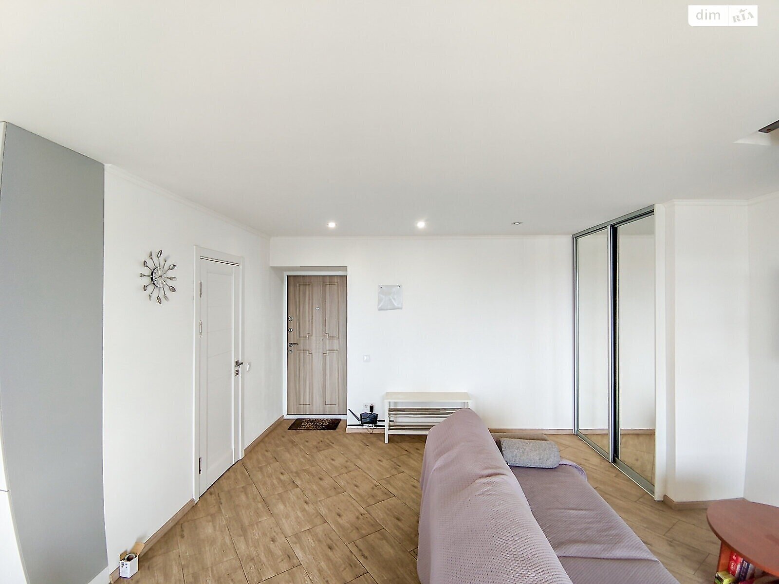 двухкомнатная квартира в Полтаве, район Центр, на ул. Украинской Повстанской Армии 36А в аренду на долгий срок помесячно фото 1 двухкомнатная квартира в Полтаве, район Центр, на ул. Украинской Повстанской Армии 36А в аренду на долгий срок помесячно фото 1