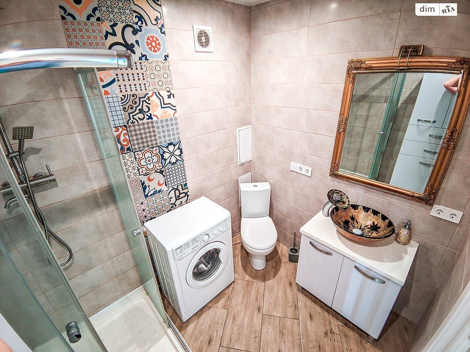 двухкомнатная квартира в Полтаве, район Центр, на ул. Украинской Повстанской Армии 36А в аренду на долгий срок помесячно фото 1 двухкомнатная квартира в Полтаве, район Центр, на ул. Украинской Повстанской Армии 36А в аренду на долгий срок помесячно фото 1