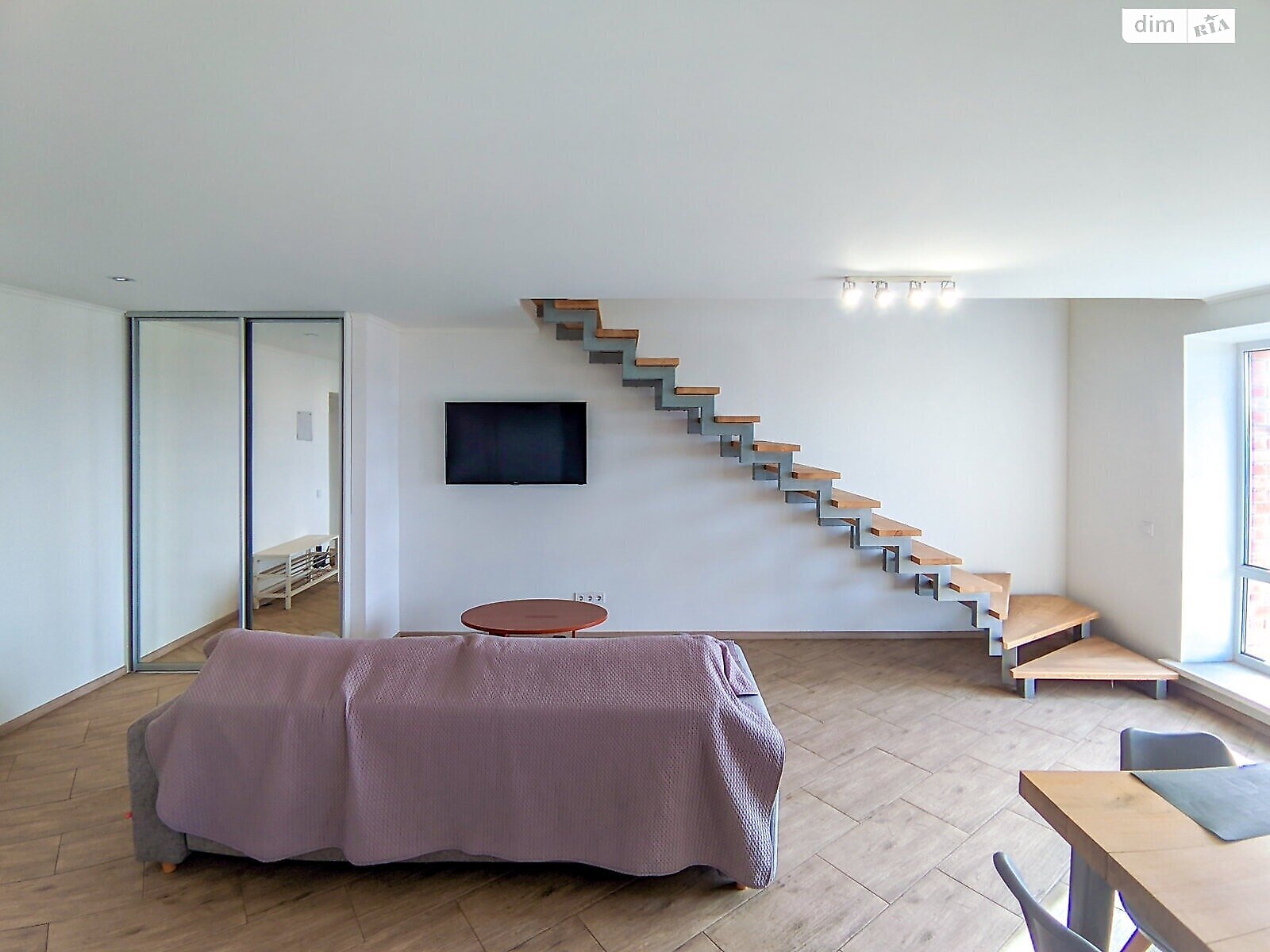 двухкомнатная квартира в Полтаве, район Центр, на ул. Украинской Повстанской Армии 36А в аренду на долгий срок помесячно фото 1 двухкомнатная квартира в Полтаве, район Центр, на ул. Украинской Повстанской Армии 36А в аренду на долгий срок помесячно фото 1