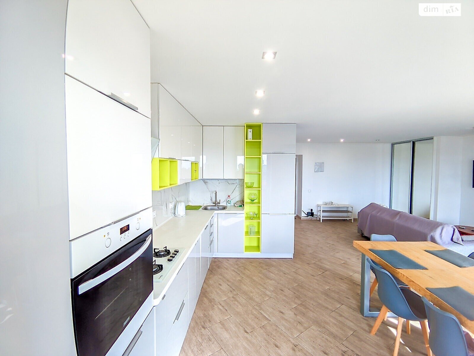 двухкомнатная квартира в Полтаве, район Центр, на ул. Украинской Повстанской Армии 36А в аренду на долгий срок помесячно фото 1 двухкомнатная квартира в Полтаве, район Центр, на ул. Украинской Повстанской Армии 36А в аренду на долгий срок помесячно фото 1