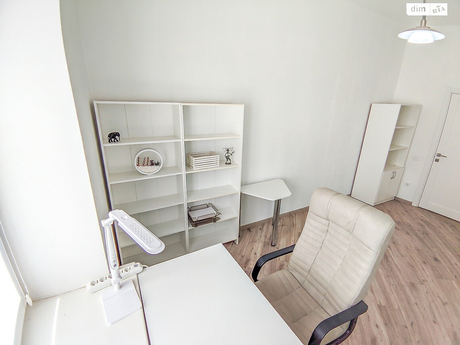 двухкомнатная квартира в Полтаве, район Центр, на ул. Украинской Повстанской Армии 36А в аренду на долгий срок помесячно фото 1 двухкомнатная квартира в Полтаве, район Центр, на ул. Украинской Повстанской Армии 36А в аренду на долгий срок помесячно фото 1