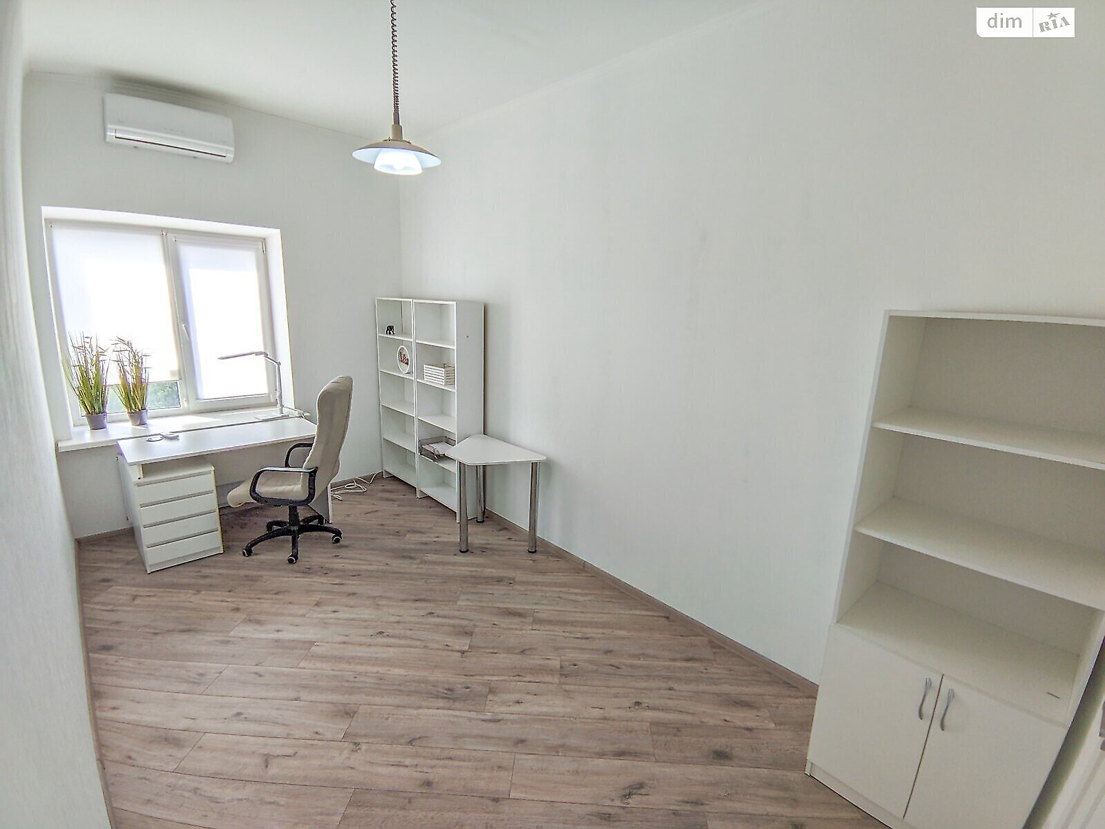 двухкомнатная квартира в Полтаве, район Центр, на ул. Украинской Повстанской Армии 36А в аренду на долгий срок помесячно фото 1 двухкомнатная квартира в Полтаве, район Центр, на ул. Украинской Повстанской Армии 36А в аренду на долгий срок помесячно фото 1