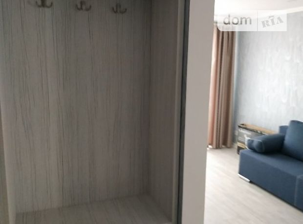 двокімнатна квартира в Полтаві, район Центр, на майдан Соборный 15 в довготривалу оренду помісячно фото 1 двокімнатна квартира в Полтаві, район Центр, на майдан Соборный 15 в довготривалу оренду помісячно фото 1
