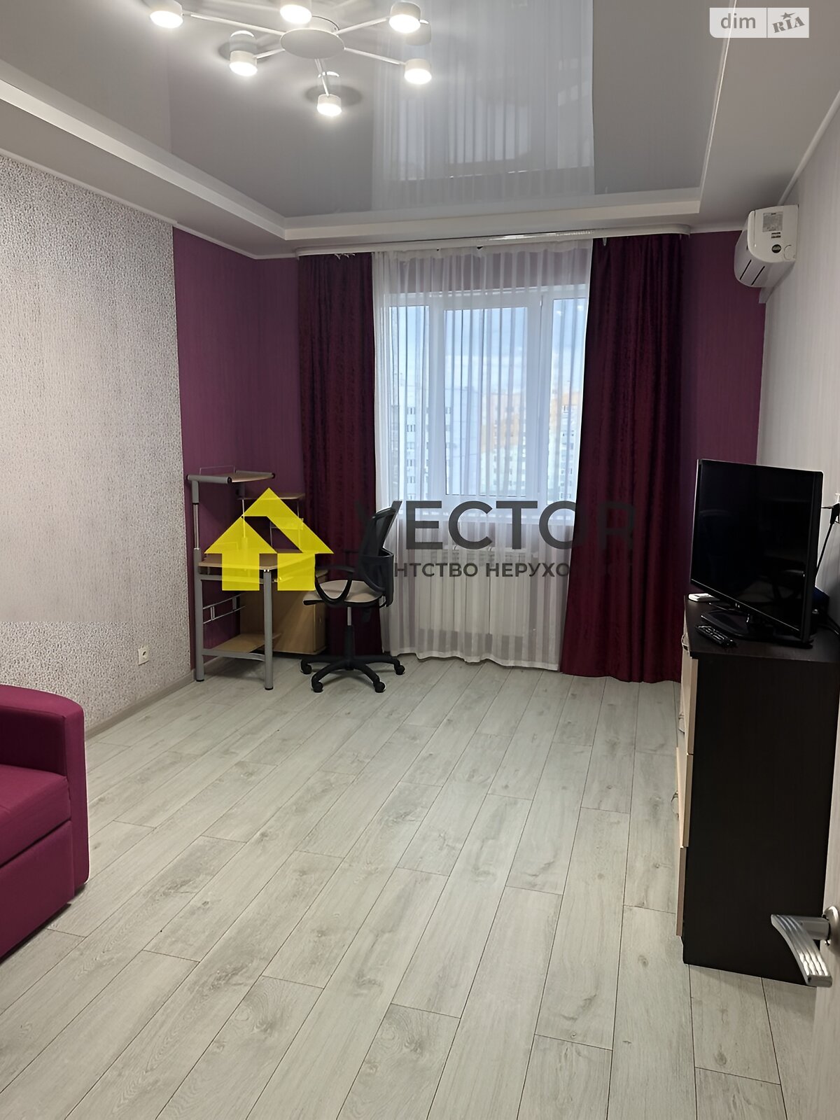 однокімнатна квартира з меблями в Розсошенці, на вул. Перспективна в довготривалу оренду помісячно фото 1 однокімнатна квартира з меблями в Розсошенці, на вул. Перспективна в довготривалу оренду помісячно фото 1