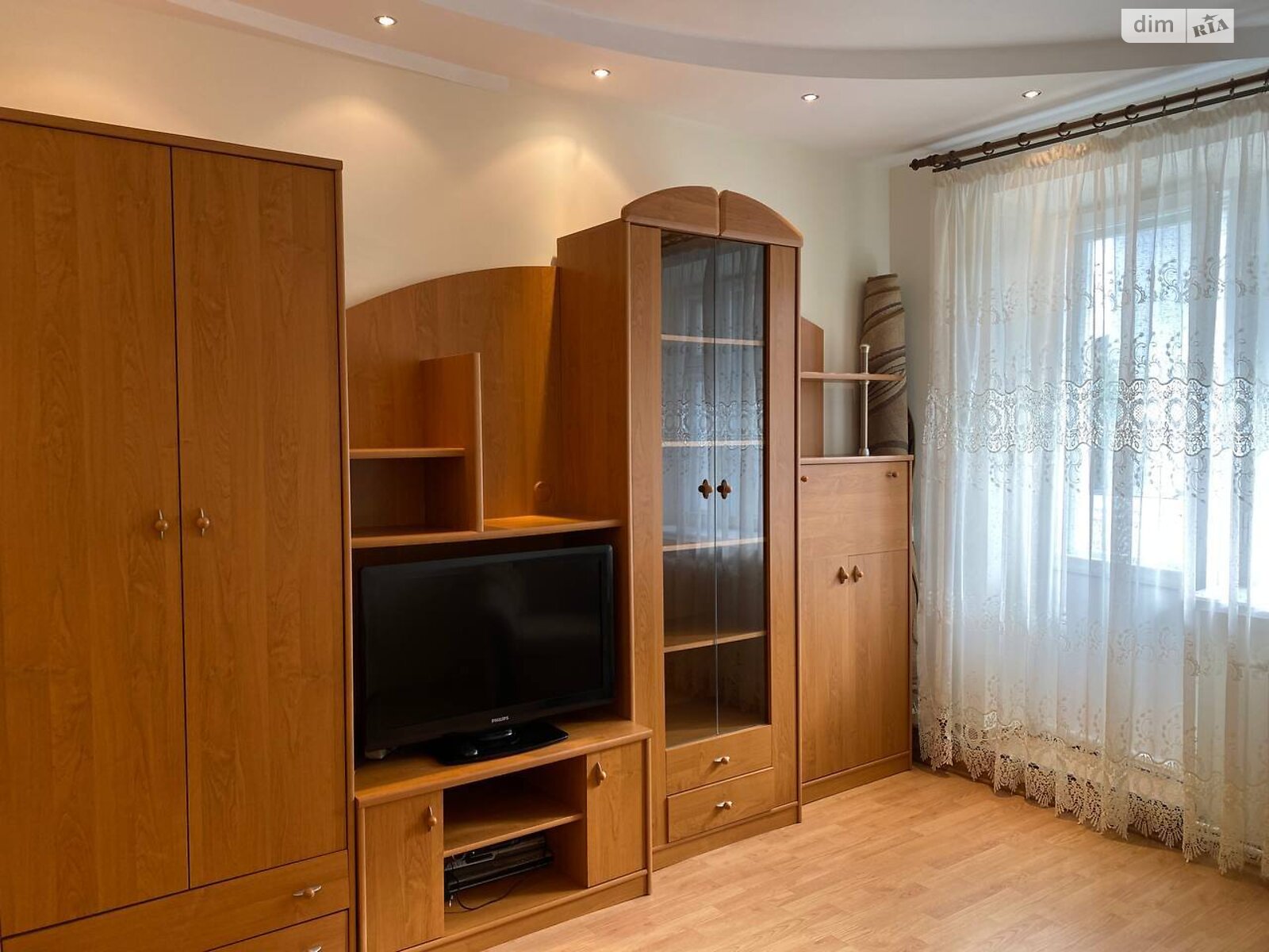 двухкомнатная квартира в Ровно, район 12-школа, на ул. Буковинская 18 в аренду на долгий срок помесячно фото 1