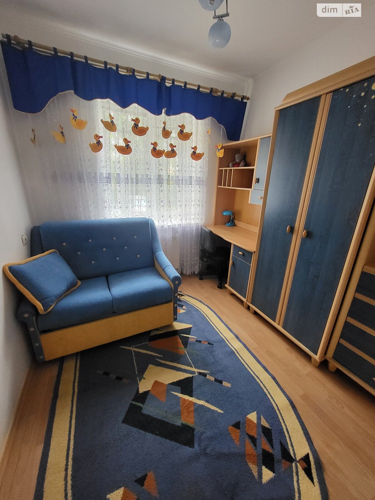 п`ятикімнатна квартира в Рівному, район 12-школа, на вул. Буковинська 18, кв. 1 в довготривалу оренду помісячно фото 1 п`ятикімнатна квартира в Рівному, район 12-школа, на вул. Буковинська 18, кв. 1 в довготривалу оренду помісячно фото 1