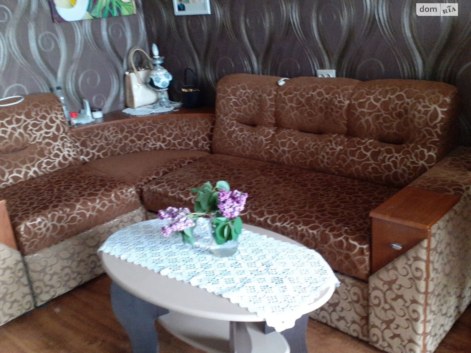 двухкомнатная квартира с мебелью в Ровно, район 12-школа, на ул. Единства в аренду на долгий срок помесячно фото 1