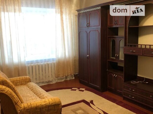 однокомнатная квартира с мебелью в Ровно, район 12-школа, на Крушельницкой Соломии улица в аренду на долгий срок помесячно фото 1 однокомнатная квартира с мебелью в Ровно, район 12-школа, на Крушельницкой Соломии улица в аренду на долгий срок помесячно фото 1