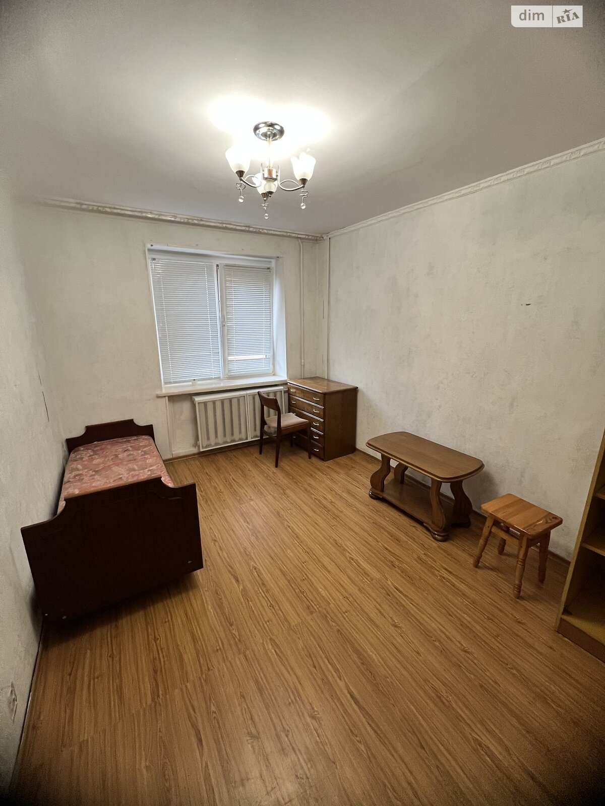 трехкомнатная квартира в Ровно, район 12-школа, на ул. Крушельницкой Соломии 75 в аренду на долгий срок помесячно фото 1 трехкомнатная квартира в Ровно, район 12-школа, на ул. Крушельницкой Соломии 75 в аренду на долгий срок помесячно фото 1
