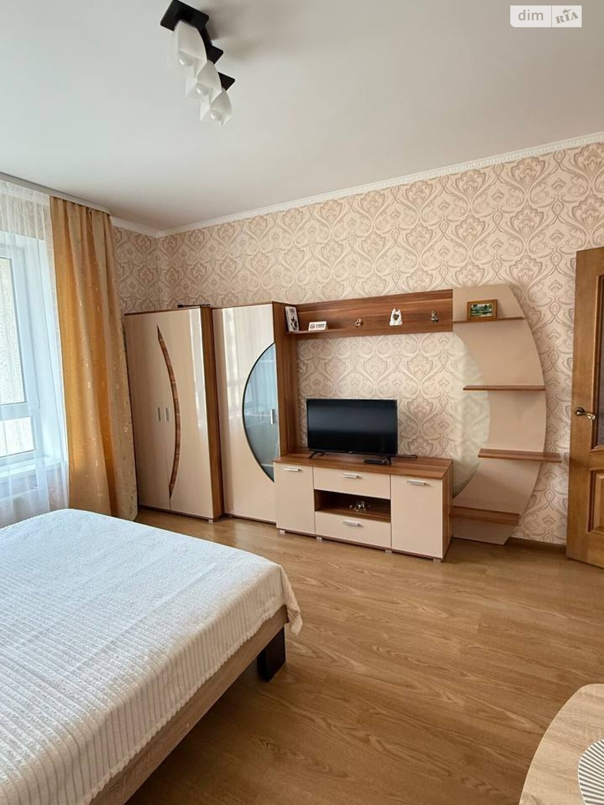 однокомнатная квартира в Ровно, район 12-школа, на ул. Савура Клима 14А в аренду на долгий срок помесячно фото 1