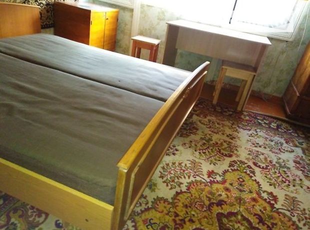однокомнатная квартира с мебелью в Ровно, район 12-школа, в аренду на долгий срок помесячно фото 1 однокомнатная квартира с мебелью в Ровно, район 12-школа, в аренду на долгий срок помесячно фото 1
