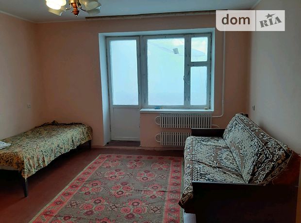 однокомнатная квартира в Ровно, район 12-школа, в аренду на долгий срок помесячно фото 1 однокомнатная квартира в Ровно, район 12-школа, в аренду на долгий срок помесячно фото 1