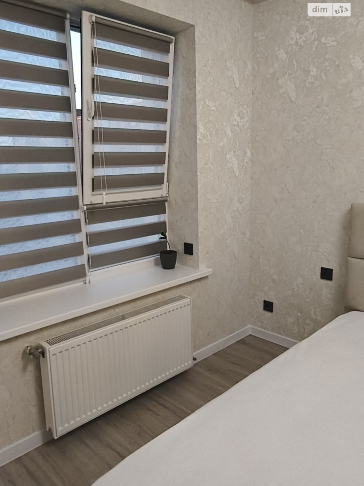 однокомнатная квартира с ремонтом в Ровно, район Авторынок, на ул. Королева 9В в аренду на долгий срок помесячно фото 1