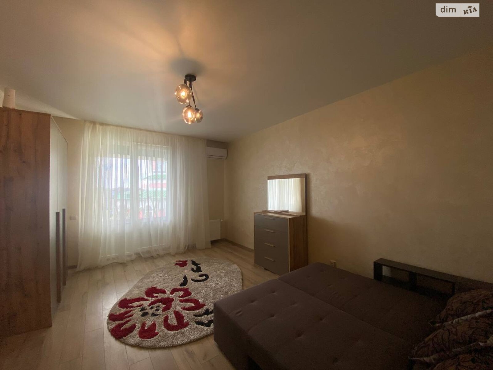 однокомнатная квартира в Ровно, район Авторынок, на ул. Королева 5А в аренду на долгий срок помесячно фото 1 однокомнатная квартира в Ровно, район Авторынок, на ул. Королева 5А в аренду на долгий срок помесячно фото 1