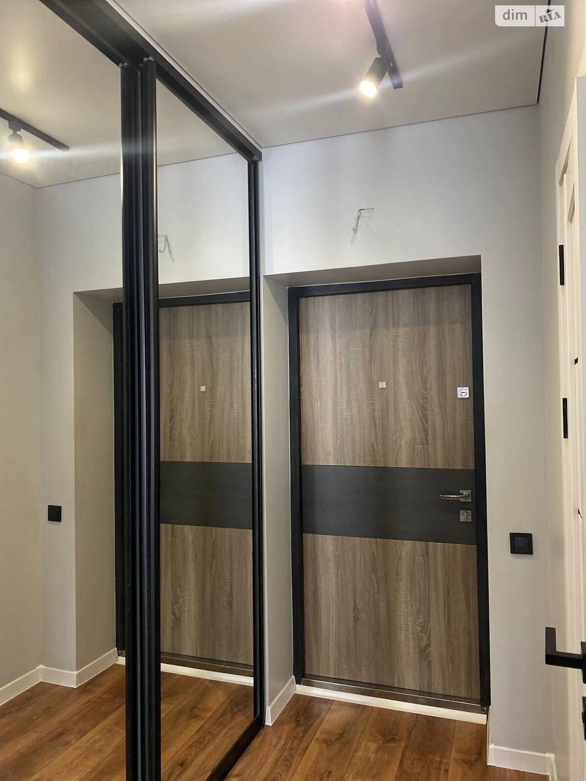 двокімнатна квартира в Рівному, район Авторинок, на вул. Корольова 9 в довготривалу оренду помісячно фото 1