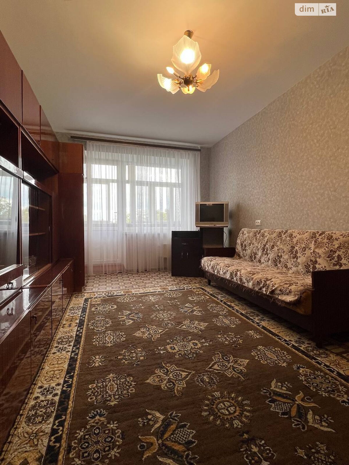 однокімнатна квартира в Рівному, район Авторинок, на вул. Млинівська в довготривалу оренду помісячно фото 1 однокімнатна квартира в Рівному, район Авторинок, на вул. Млинівська в довготривалу оренду помісячно фото 1