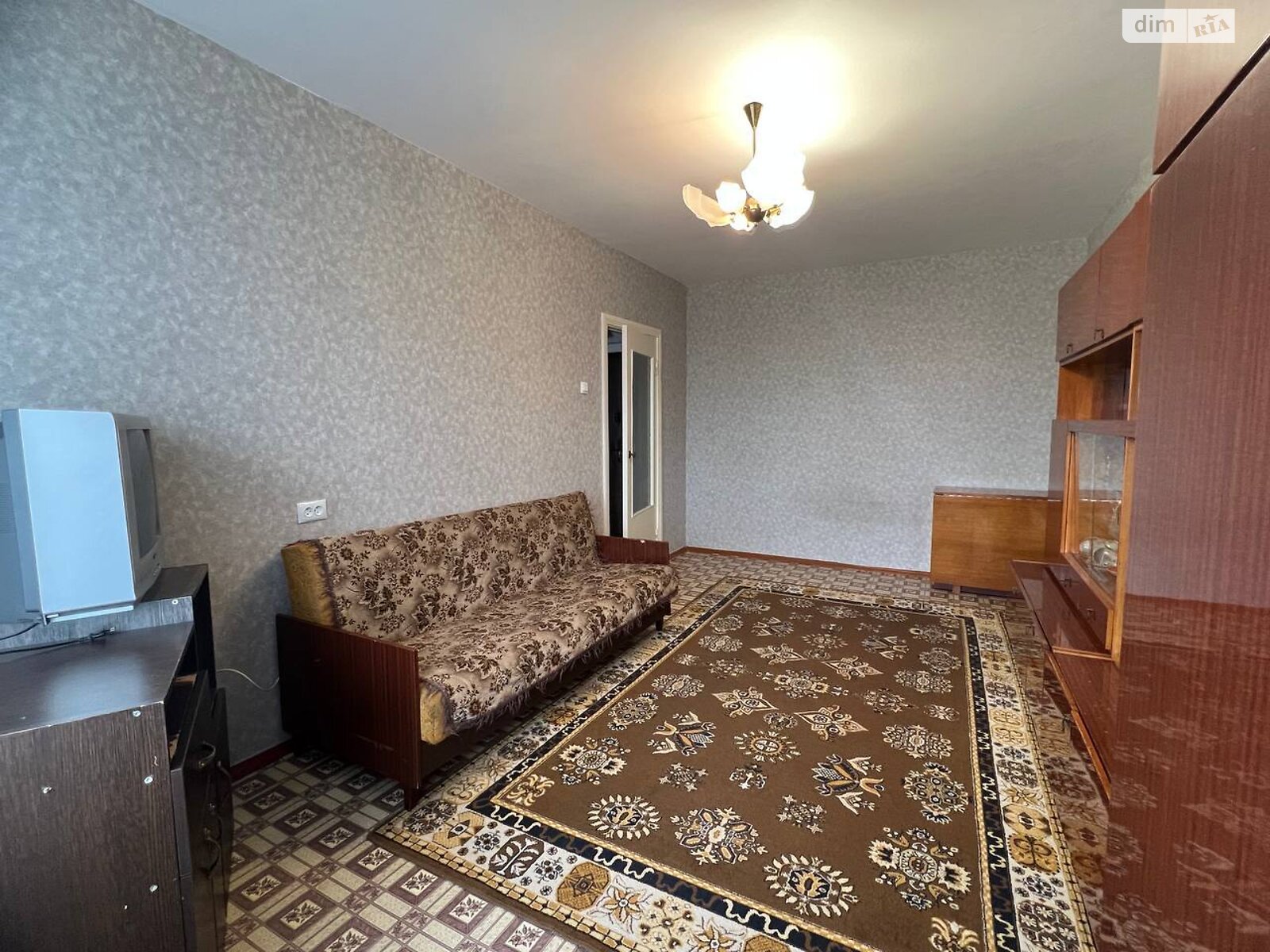 однокімнатна квартира в Рівному, район Авторинок, на вул. Млинівська в довготривалу оренду помісячно фото 1 однокімнатна квартира в Рівному, район Авторинок, на вул. Млинівська в довготривалу оренду помісячно фото 1