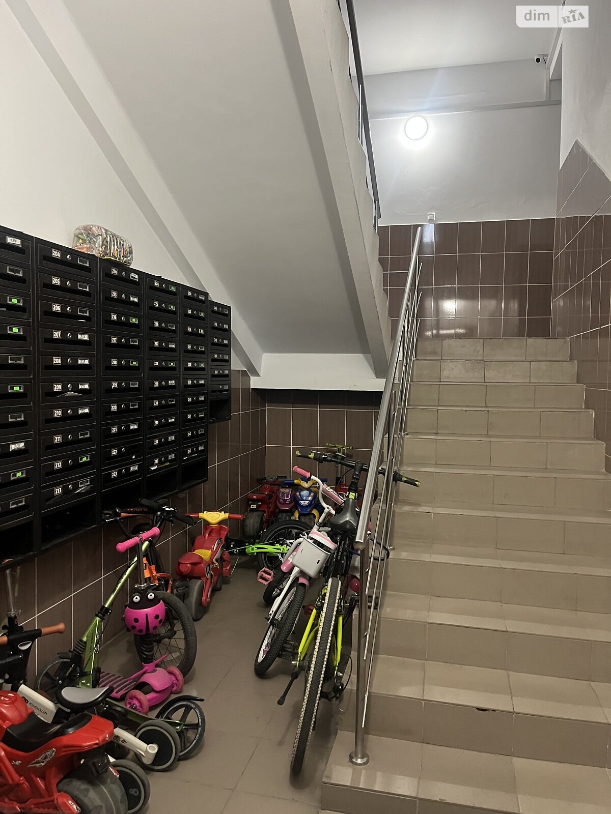 однокімнатна квартира в Рівному, район Авторинок, на вул. Соборна 285А в довготривалу оренду помісячно фото 1 однокімнатна квартира в Рівному, район Авторинок, на вул. Соборна 285А в довготривалу оренду помісячно фото 1