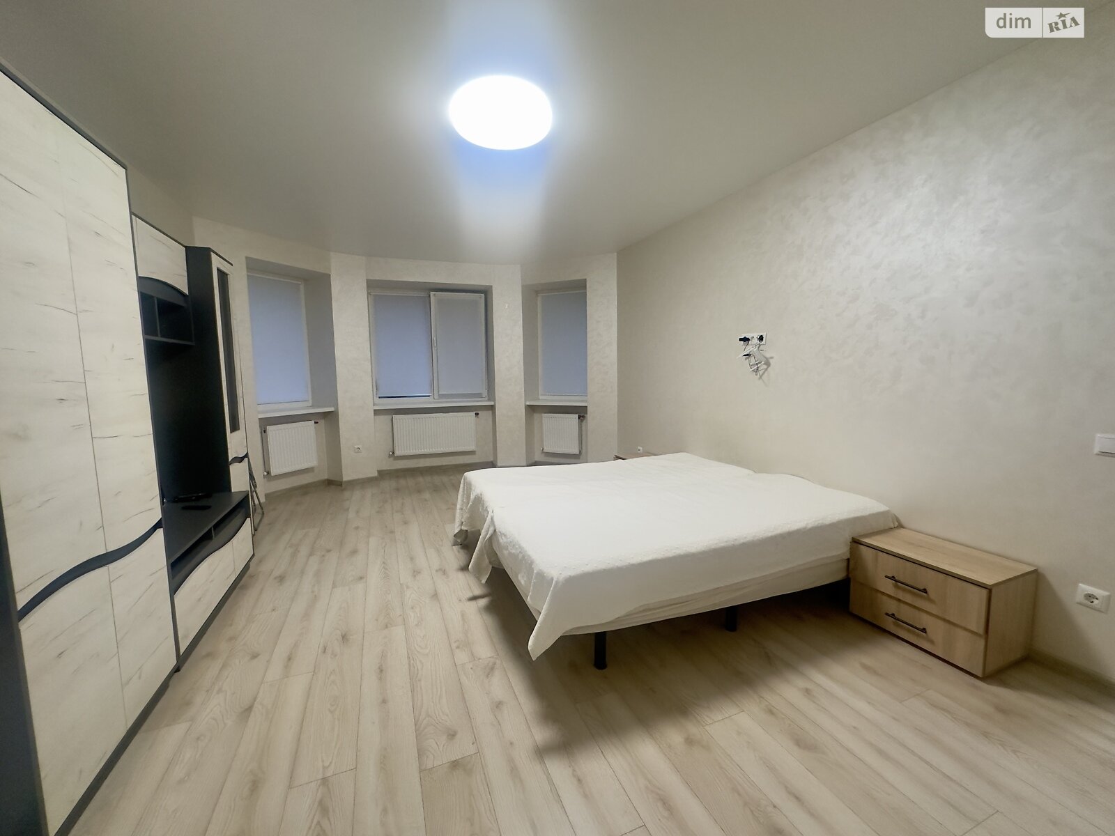 однокомнатная квартира в Ровно, район Авторынок, на ул. Соборная 283 в аренду на долгий срок помесячно фото 1