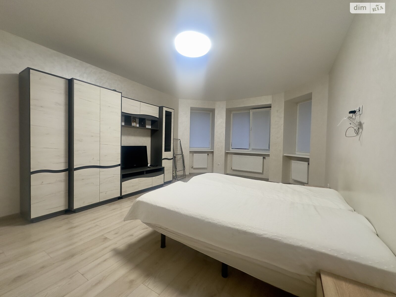 однокомнатная квартира в Ровно, район Авторынок, на ул. Соборная 283 в аренду на долгий срок помесячно фото 1