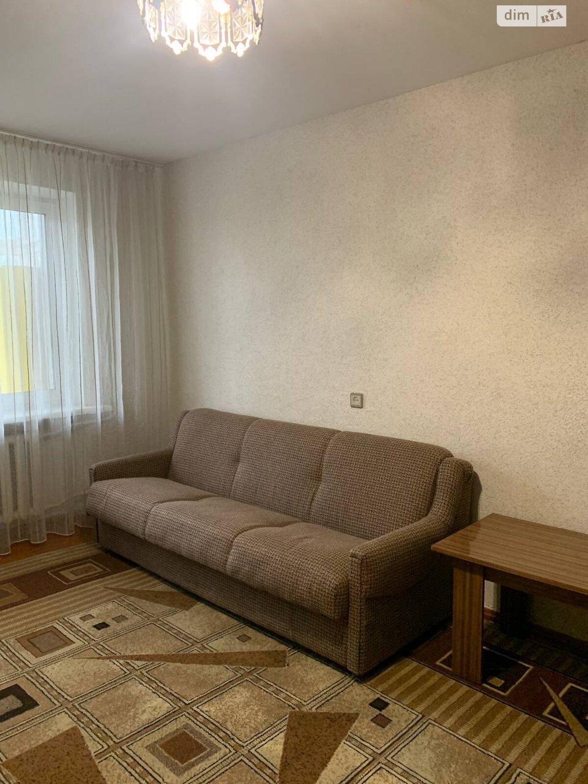 однокомнатная квартира с ремонтом в Ровно, район Автовокзал, на ул. Видинская в аренду на долгий срок помесячно фото 1