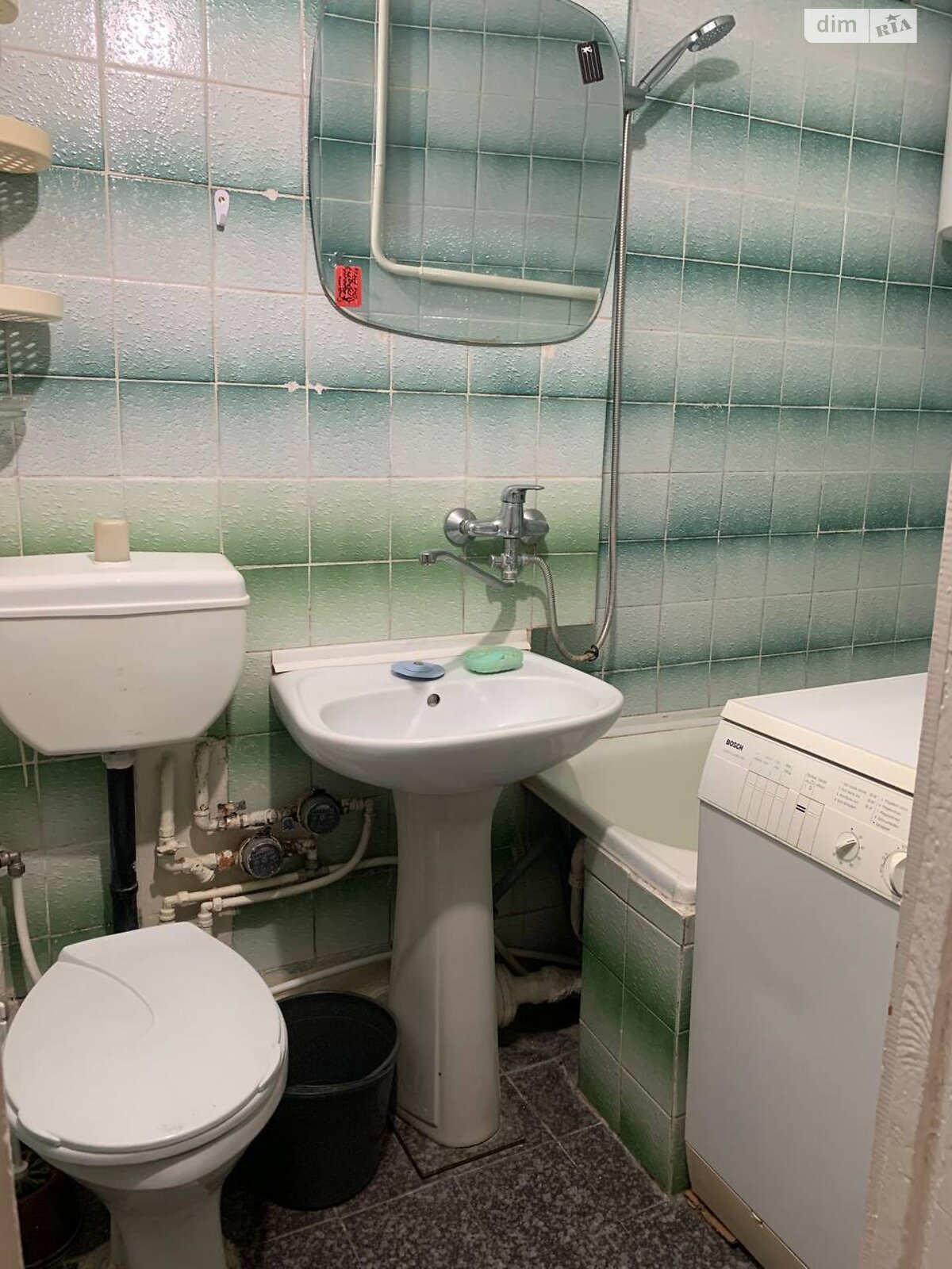 однокомнатная квартира с ремонтом в Ровно, район Автовокзал, на ул. Видинская в аренду на долгий срок помесячно фото 1