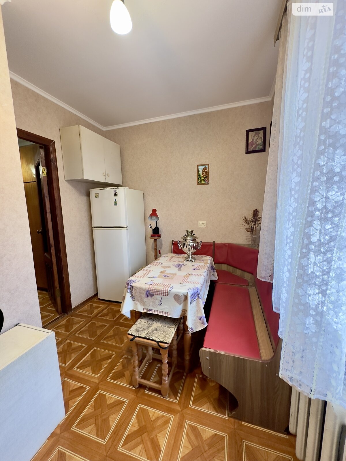 однокімнатна квартира в Рівному, район Боярка, на вул. Олександра Олеся 11 в довготривалу оренду помісячно фото 1 однокімнатна квартира в Рівному, район Боярка, на вул. Олександра Олеся 11 в довготривалу оренду помісячно фото 1