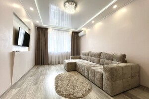 однокімнатна квартира в Рівному, район Боярка, на вул. Анатолія Лабунського в довготривалу оренду помісячно фото 2