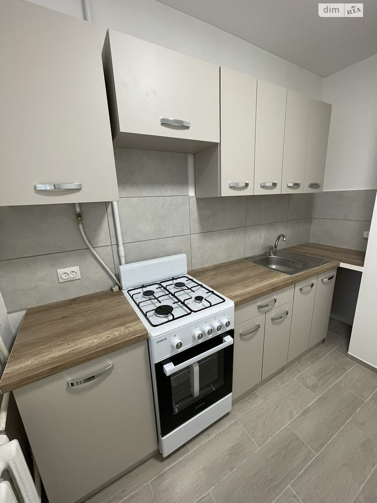 однокомнатная квартира в Ровно, район Боярка, на ул. Дубенская 42 в аренду на долгий срок помесячно фото 1