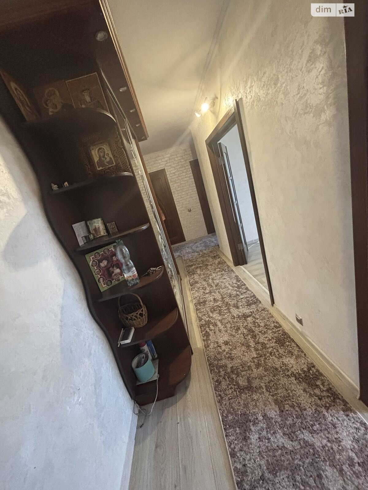 трехкомнатная квартира в Ровно, район Боярка, на ул. Кулика и Гудачека 10, кв. 124 в аренду на долгий срок помесячно фото 1