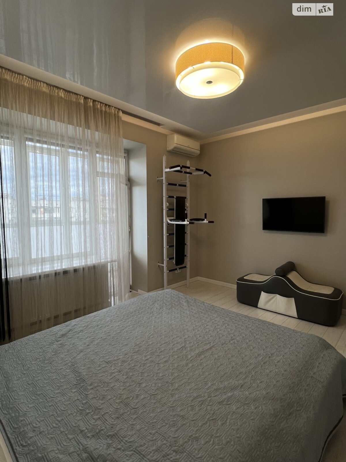 однокомнатная квартира в Ровно, район Чайка, на ул. Гайдамацкая 2В в аренду на долгий срок помесячно фото 1 однокомнатная квартира в Ровно, район Чайка, на ул. Гайдамацкая 2В в аренду на долгий срок помесячно фото 1