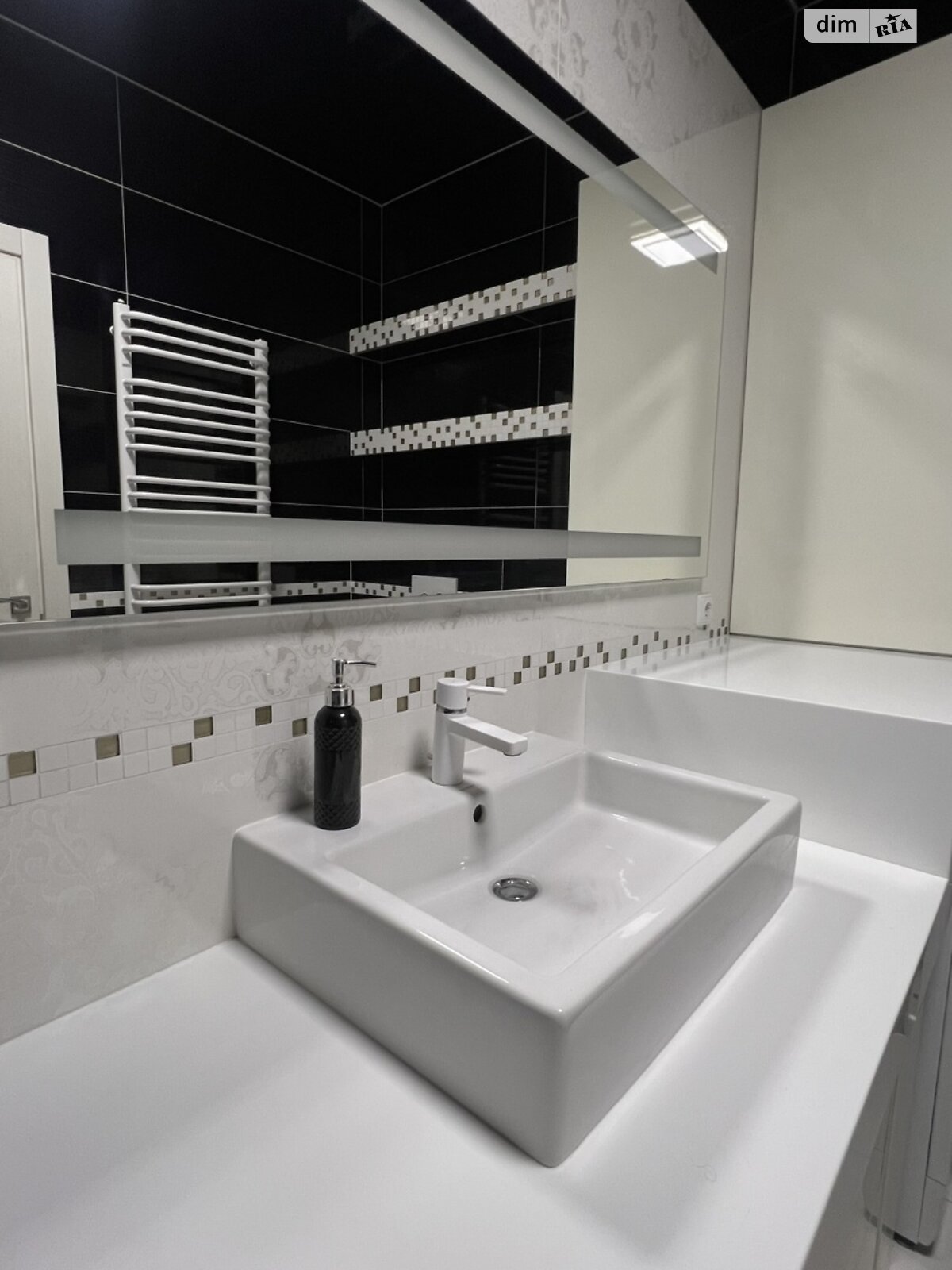 однокомнатная квартира в Ровно, район Чайка, на ул. Гайдамацкая 2В в аренду на долгий срок помесячно фото 1 однокомнатная квартира в Ровно, район Чайка, на ул. Гайдамацкая 2В в аренду на долгий срок помесячно фото 1