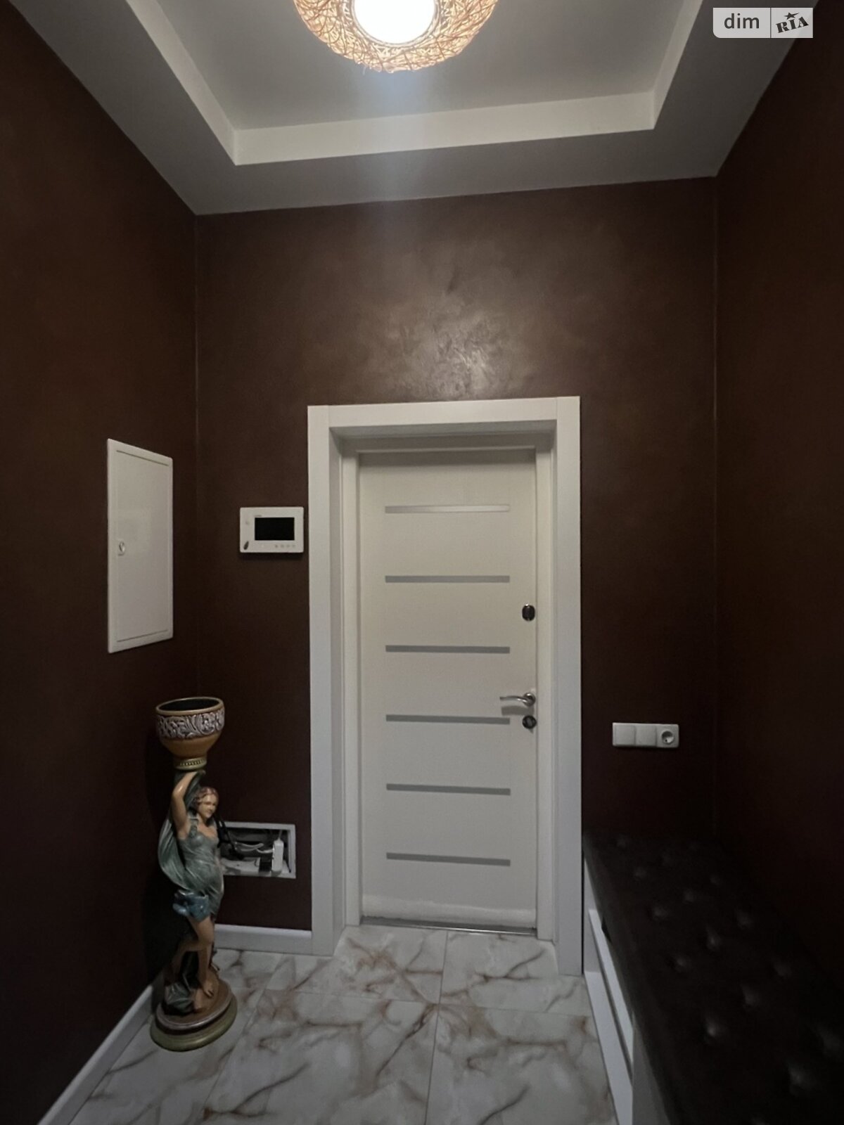 однокомнатная квартира в Ровно, район Чайка, на ул. Гайдамацкая 2В в аренду на долгий срок помесячно фото 1 однокомнатная квартира в Ровно, район Чайка, на ул. Гайдамацкая 2В в аренду на долгий срок помесячно фото 1