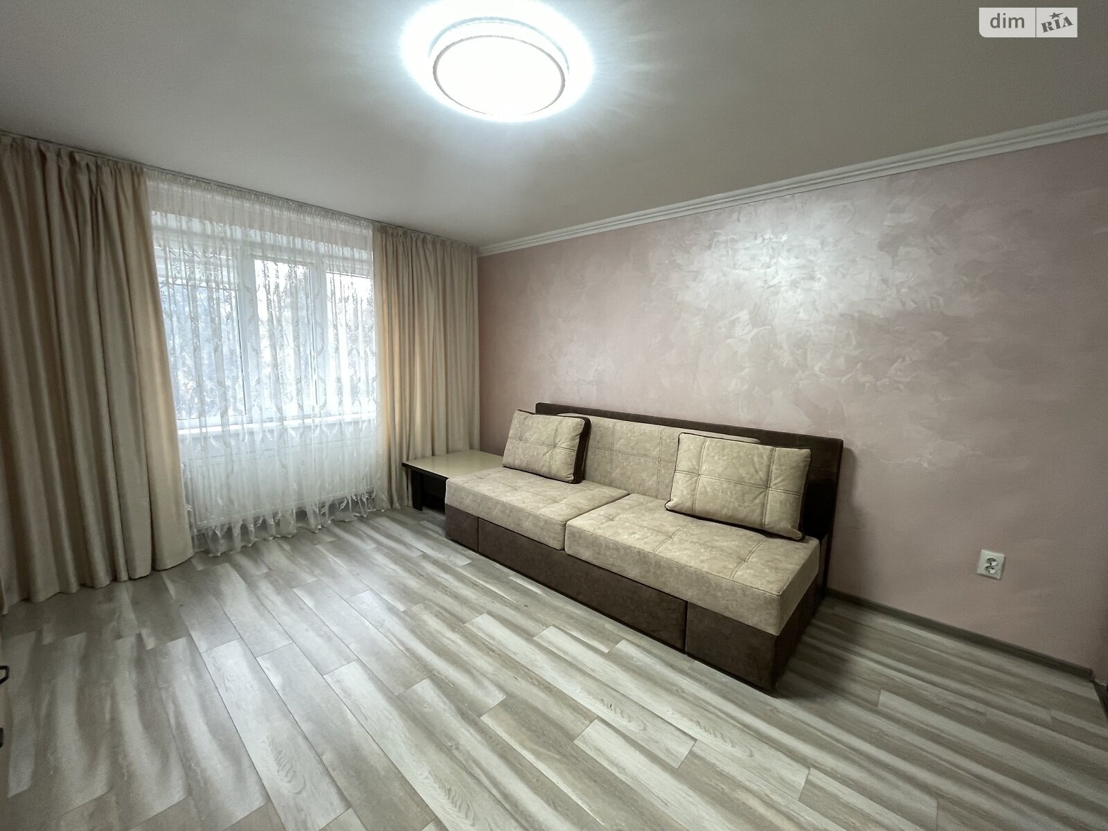 однокомнатная квартира в Ровно, район Чайка, на ул. Гайдамацкая 13Б в аренду на долгий срок помесячно фото 1