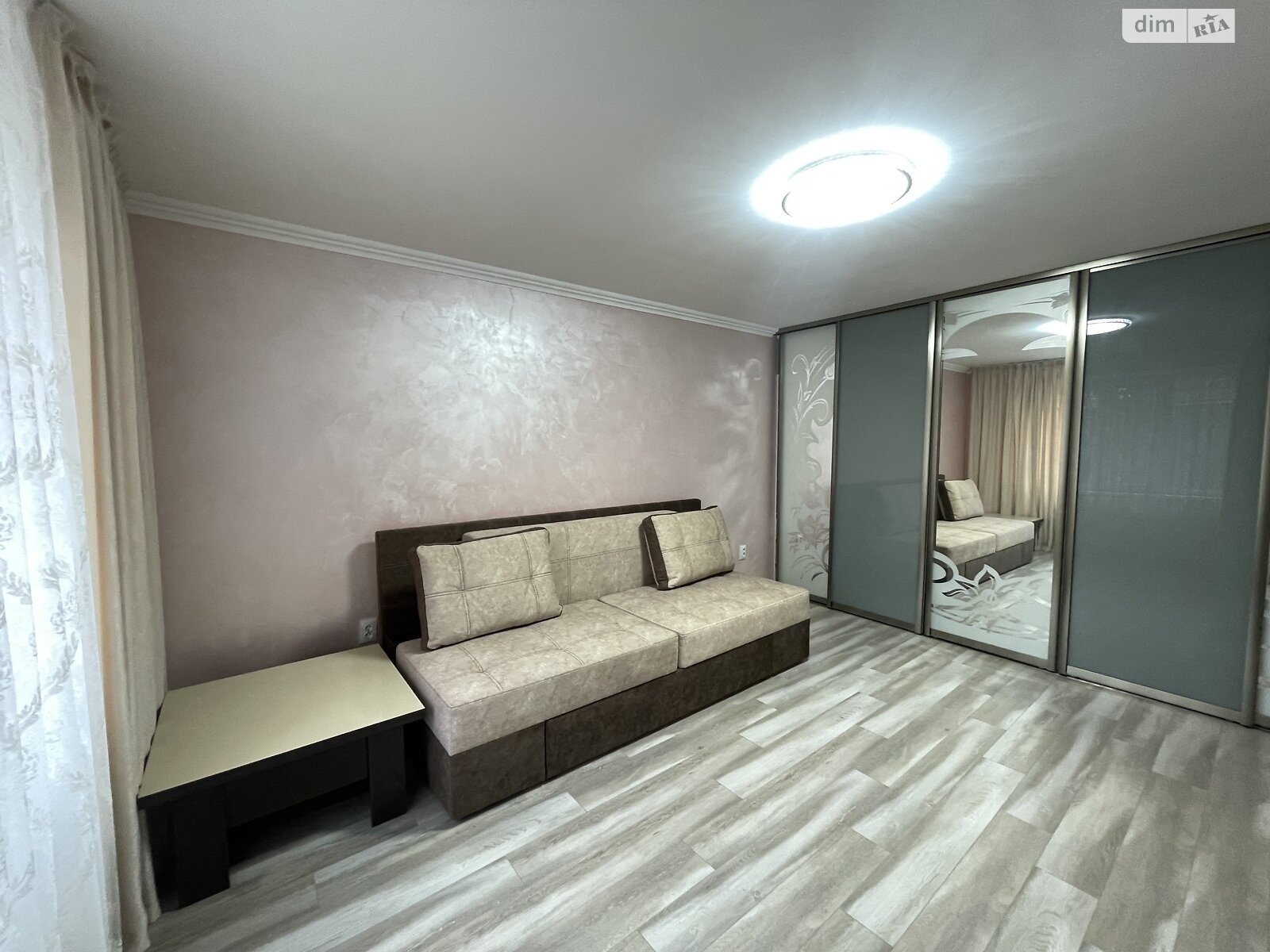 однокомнатная квартира в Ровно, район Чайка, на ул. Гайдамацкая 13Б в аренду на долгий срок помесячно фото 1