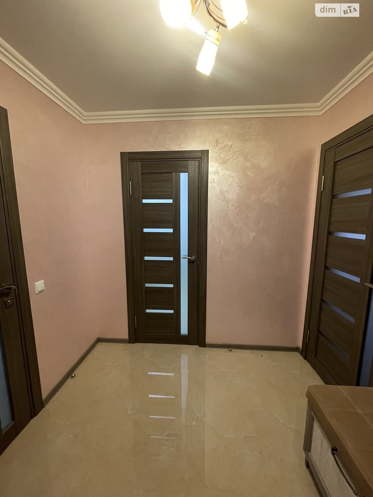 однокомнатная квартира в Ровно, район Чайка, на ул. Гайдамацкая 13Б в аренду на долгий срок помесячно фото 1