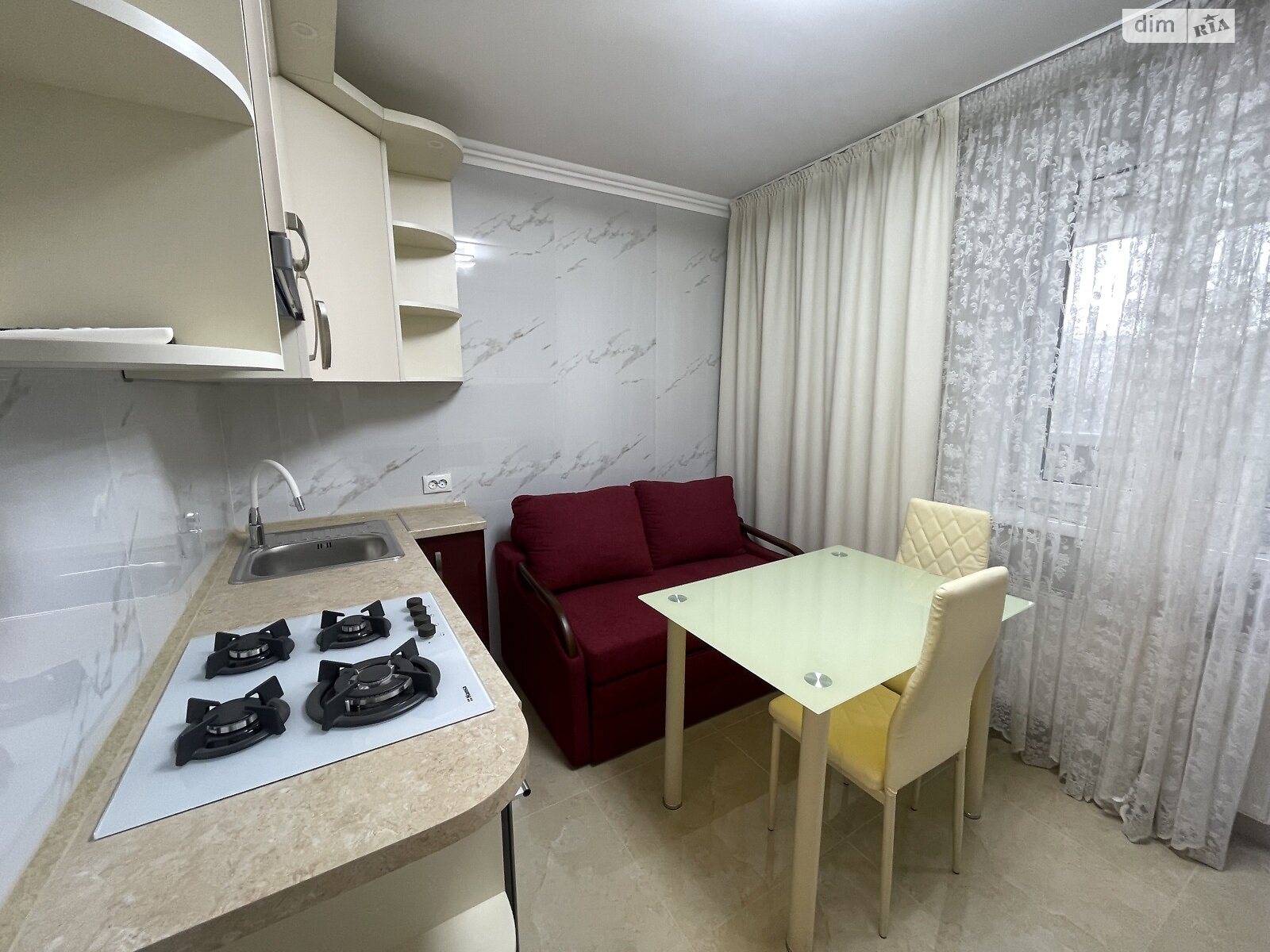 однокомнатная квартира в Ровно, район Чайка, на ул. Гайдамацкая 13Б в аренду на долгий срок помесячно фото 1